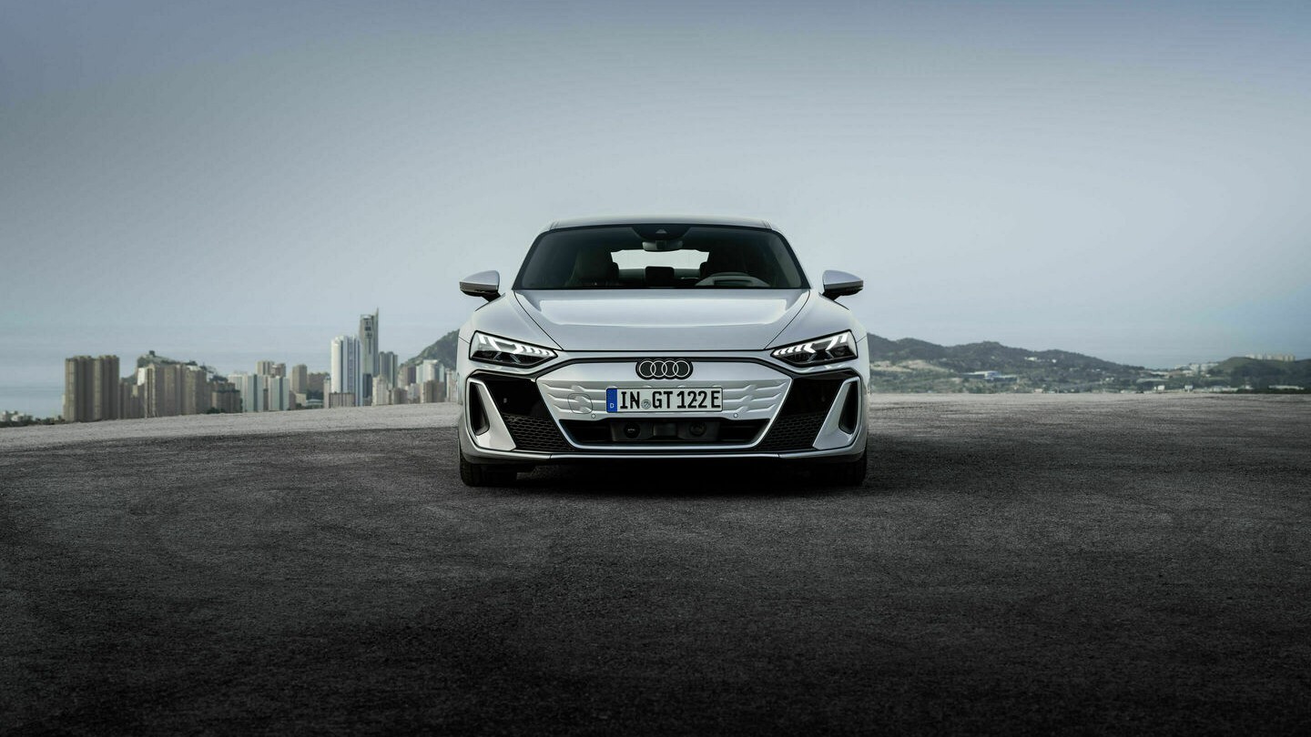 Audi S e-tron GT quattro: $20,000 Customer Bonus Through Nov. 2